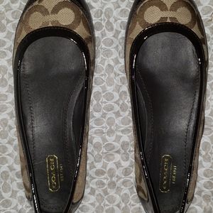 Coach Flats